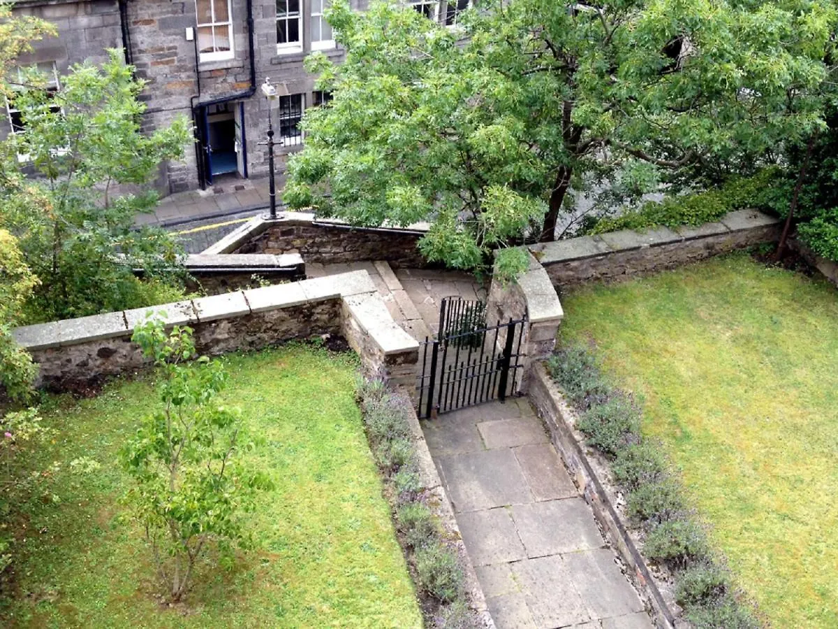F1- Very Nice City Centre Apartment Edinburgh